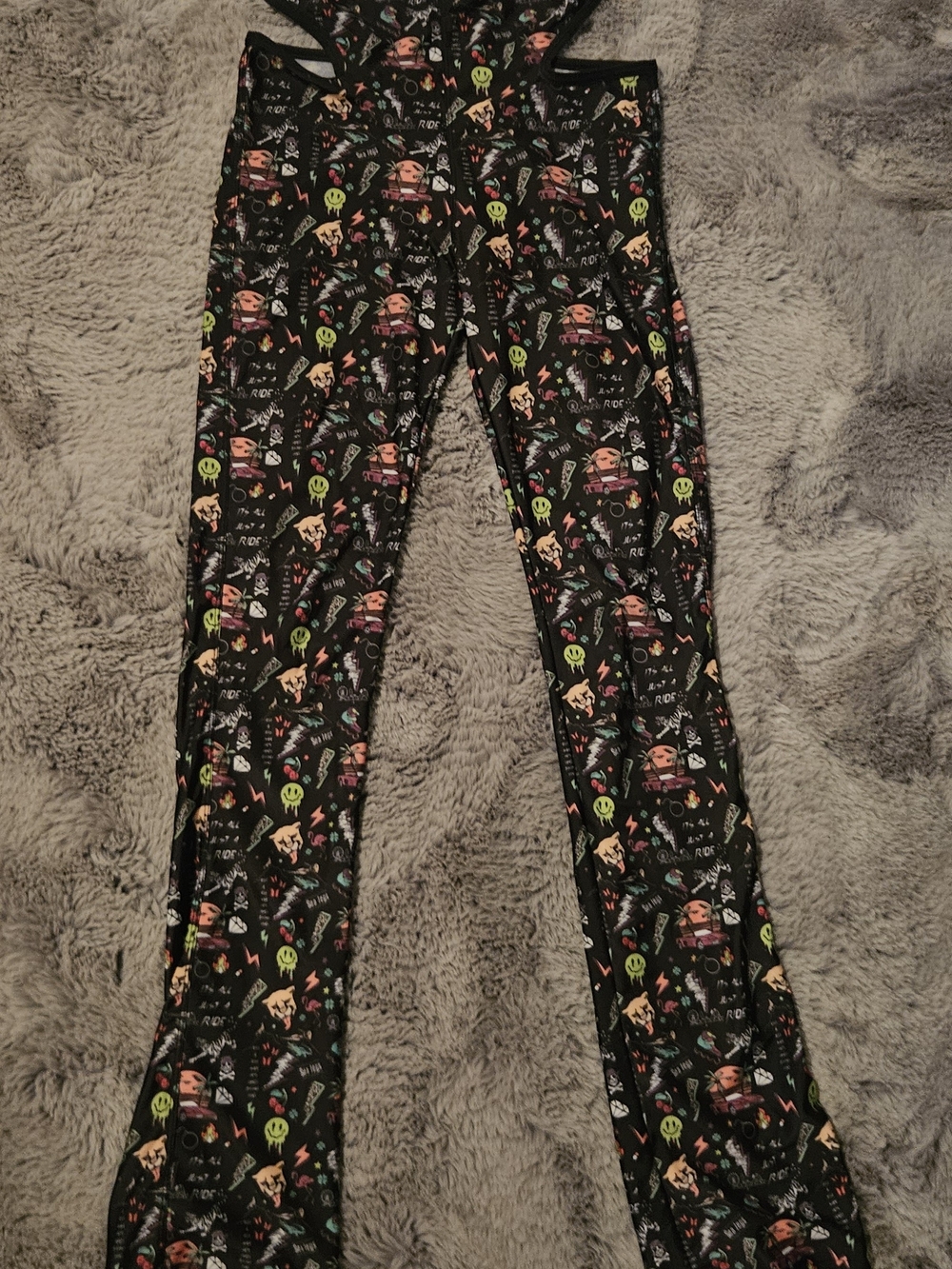 Sea Legs Womrns Black Printed Pants- Multicolor Pattern
